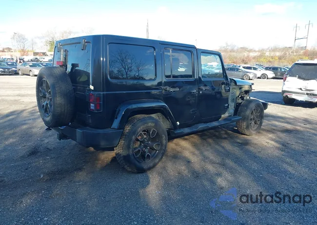 1C4BJWEG1JL848905: 43789007