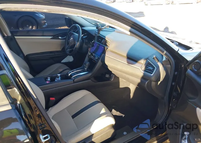 JHMFC1F7XJX022073: 43789061