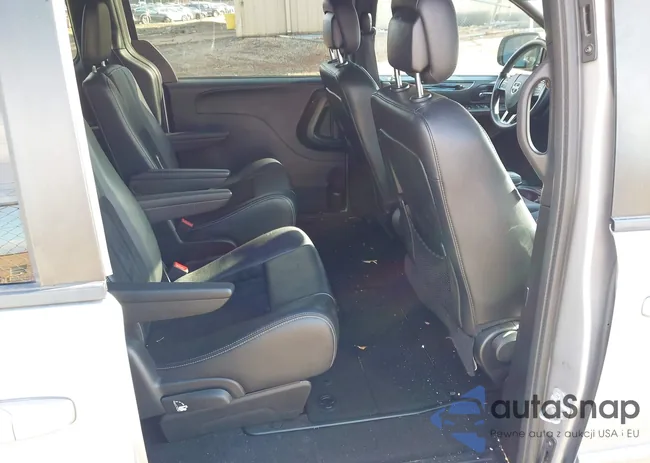 2C4RDGCGXHR625780: 43789149