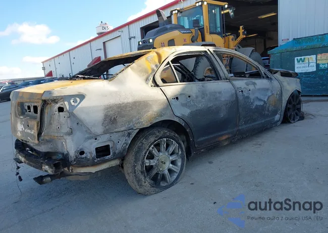 3LNHL2GC9CR820776: 43789243