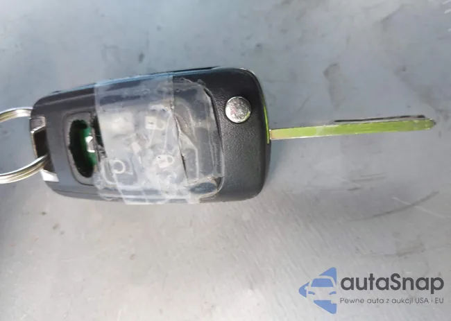 1G1JC5SH9E4151553: 43789246