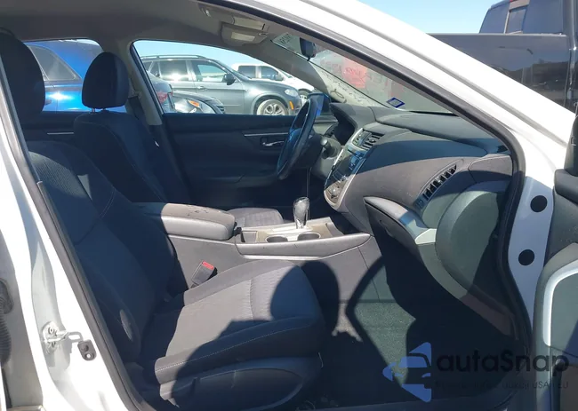 1N4AL3AP6JC282904: 43789258