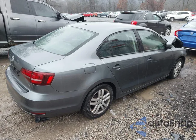 3VW167AJ4JM228288: 43789298