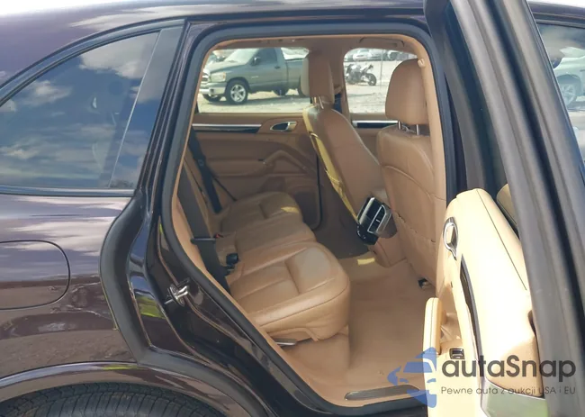 WP1AA2A22HKA82308: 43788569