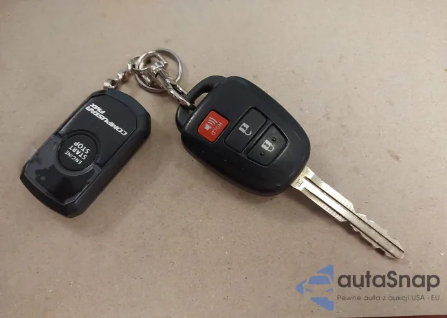 JTMRFREV1D5018708: 43788615