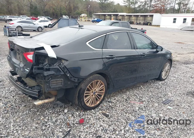 3FA6P0HD0FR210996: 43788636