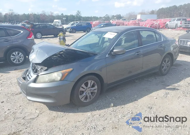 1HGCP2F46BA126005: 43788639