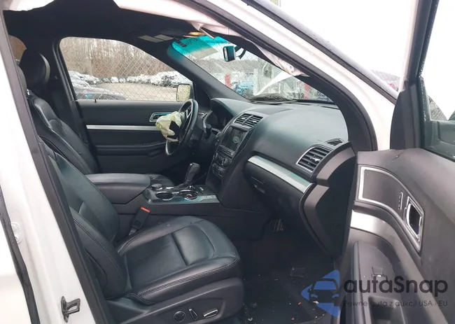 1FM5K8D8XHGA26313: 43788663