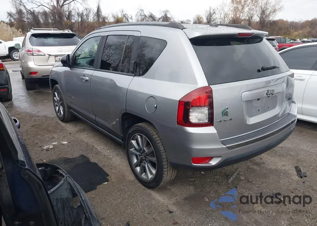 1C4NJDBB4GD671425: 43788722