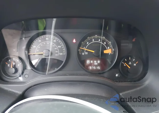 1C4NJDBB4GD671425: 43788722