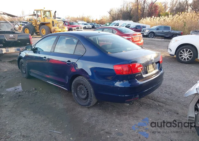 3VW2K7AJ0EM353164: 43788753