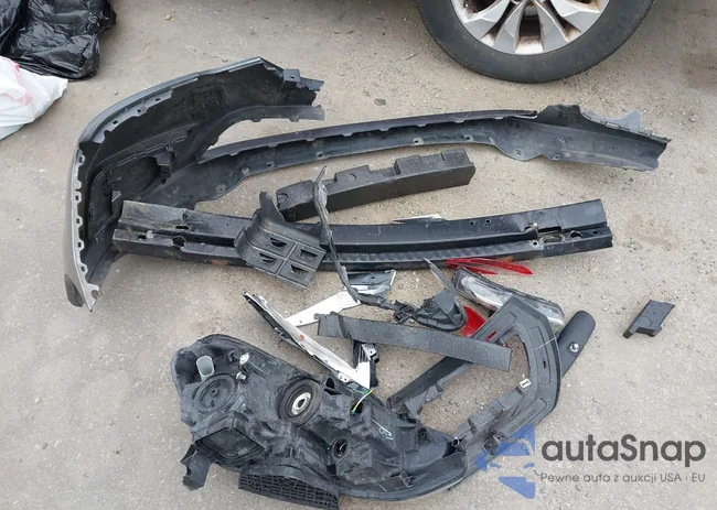 3N1AB7AP5GY309775: 43788865