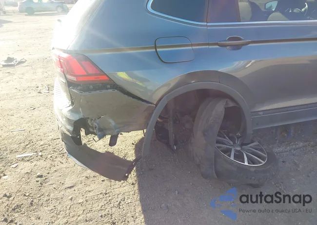 3VV2B7AX0KM149601: 43790036