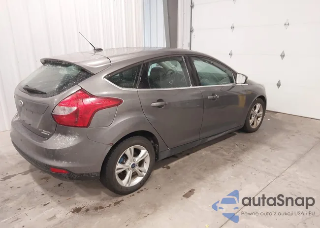 1FAHP3N2XCL422831: 43790172