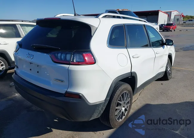 1C4PJLLB6MD108390: 43790235