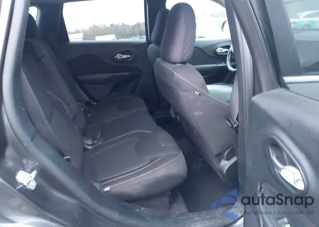 1C4PJMCS2GW345666: 43790286