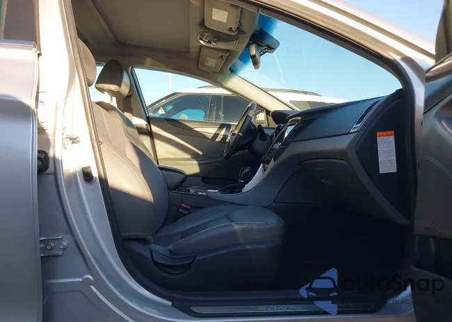 KMHEC4A43CA023353: 43790330