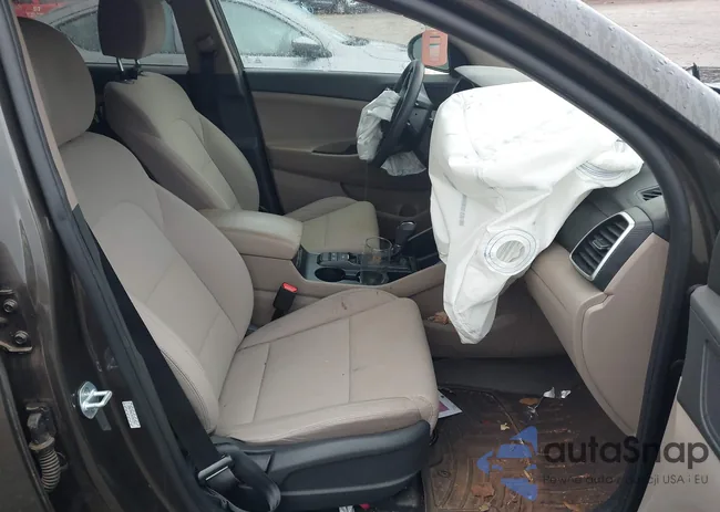 KM8J33AL2KU952754: 43790350