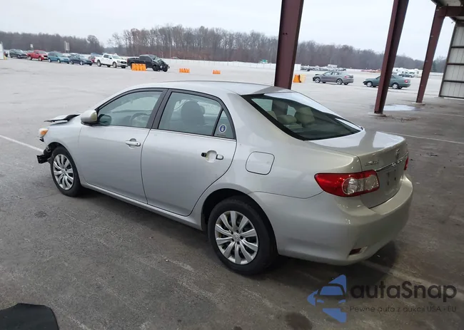 2T1BU4EE1DC080073: 43790386