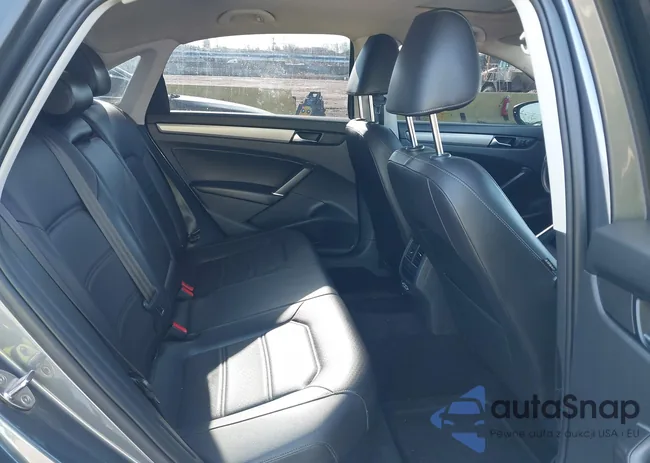 1VWSA7A37MC001087: 43790466