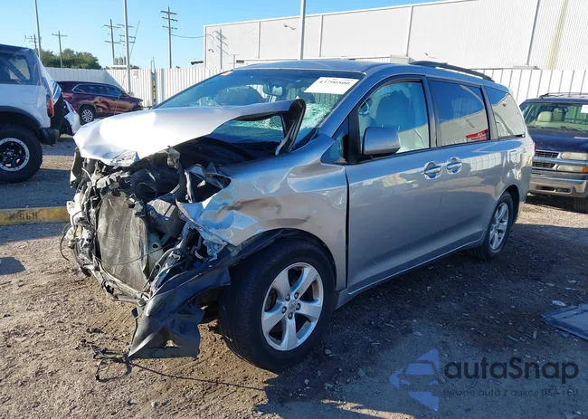 5TDKK3DC0CS244189: 43790500