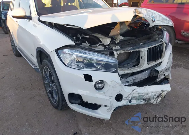 5UXKR0C5XF0P09063: 43790502