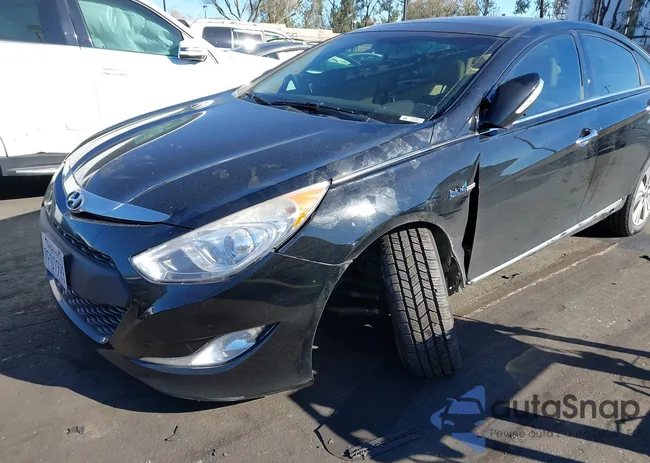 KMHEC4A44EA106843: 43790534