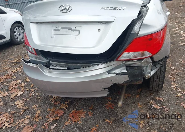 KMHCT4AE6HU310076: 43790547