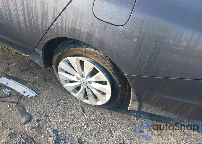 1HGCR3F80FA014910: 43789614