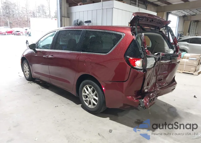 2C4RC1DG8HR833624: 43789737