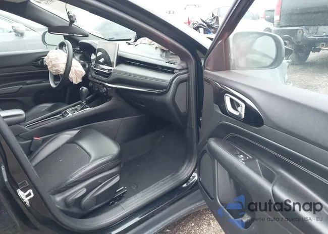 3C4NJDBB3NT196194: 43789755