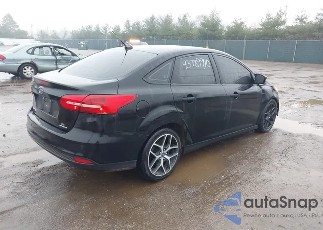 1FADP3F22GL321060: 43789940