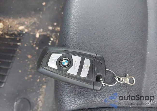 5UXWX5C59CL719310: 43790984