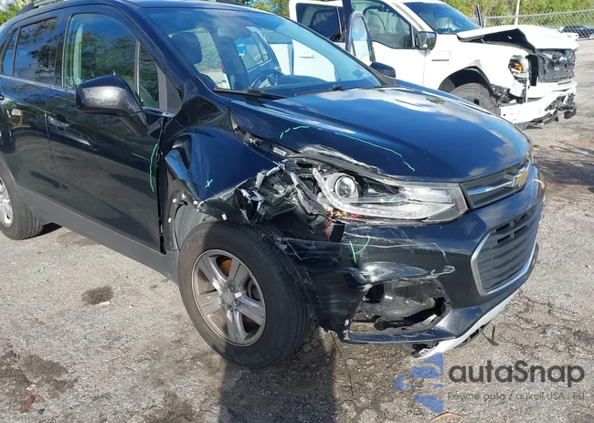 3GNCJLSB8HL238372: 43791181