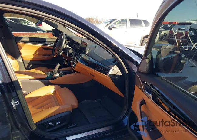 WBAJE7C33HG888005: 43791259