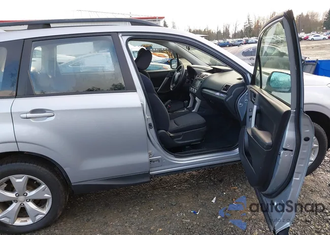 JF2SJABC0GH519176: 43791261