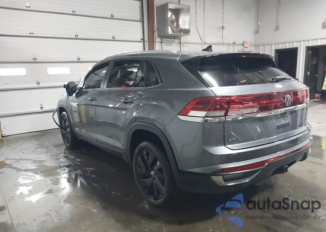 1V2KE2CA2RC257701: 43791271