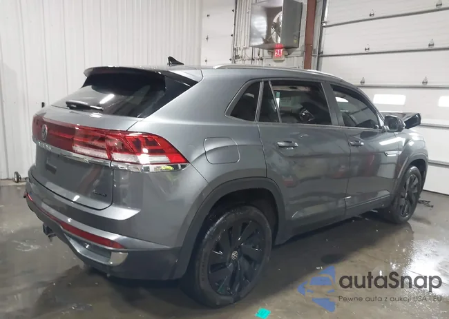 1V2KE2CA2RC257701: 43791271