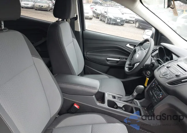 1FMCU0GD0HUC61865: 43791317