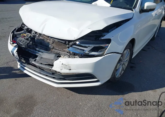 3VWLA7AJ3FM313802: 43791502