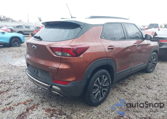 KL79MVSL8MB146945: 43791536