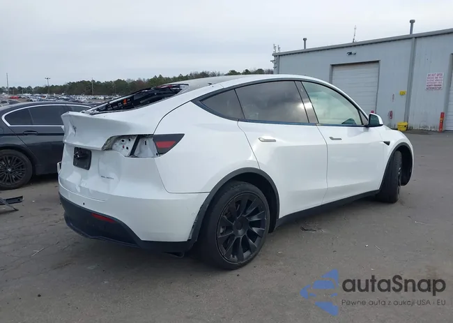 5YJYGDEE1MF182261: 43790610