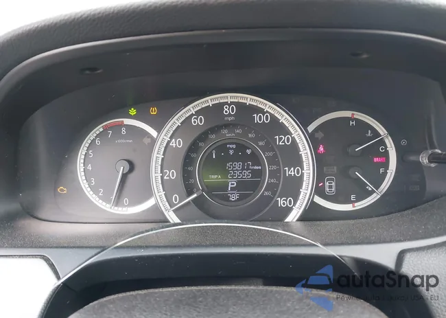 1HGCR2F30DA205142: 43790878