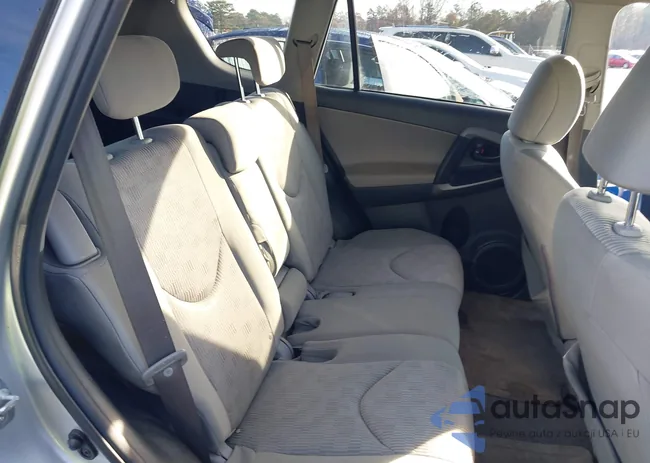 2T3BF4DV9AW067049: 43790885