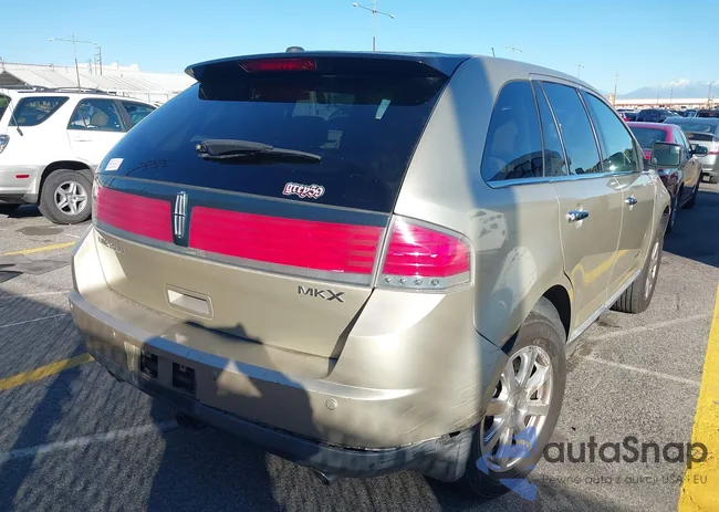 2LMDJ6JC3ABJ29179: 43791977