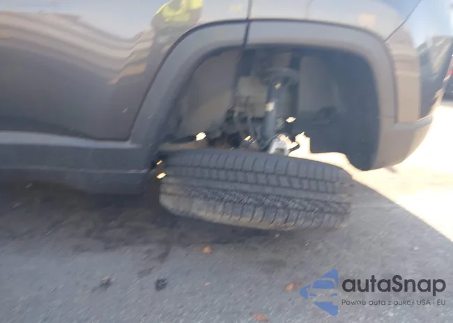 3C4NJDAB4JT232678: 43792022