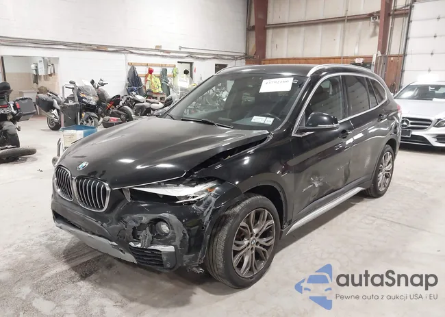 WBXHT3C38H5F79602: 43792100