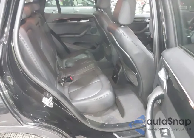 WBXHT3C38H5F79602: 43792100