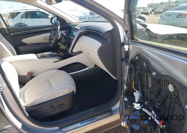 5NMJE3AE7PH214897: 43792133