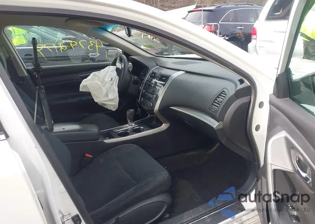 1N4AL3AP6FC439242: 43792179